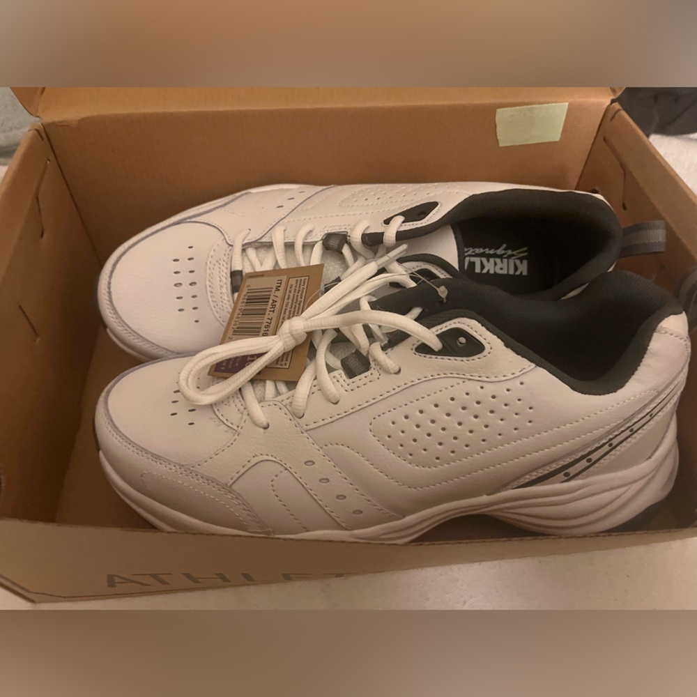 Kirkland Signature Men’s ATHLETIC SHOE